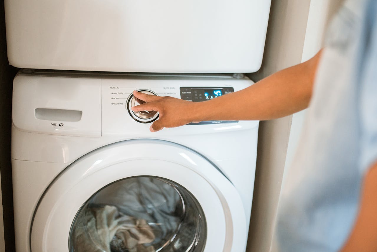 Experience Stress-Free Laundry Every Week